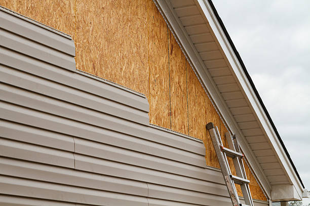 24/7 Emergency Emergency Siding Repair experts in Commodore, PA